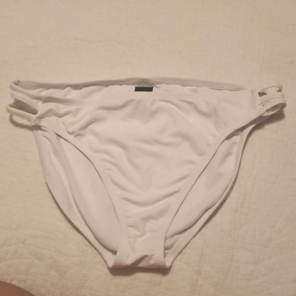 Swimsuits For All White Bikini Bottom - Picture 2 of 5